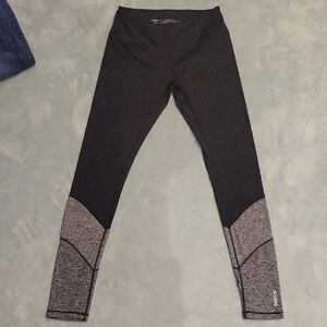 Women's Reebok Leggings Size Small